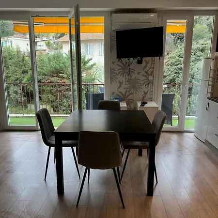 דירה Spacious Riviera