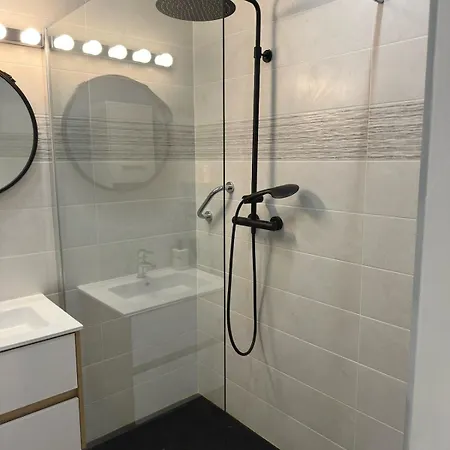 Apartment Spacious Riviera Nice