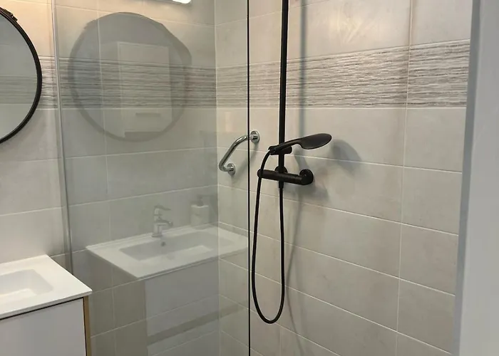 Apartment Spacious Riviera Nice